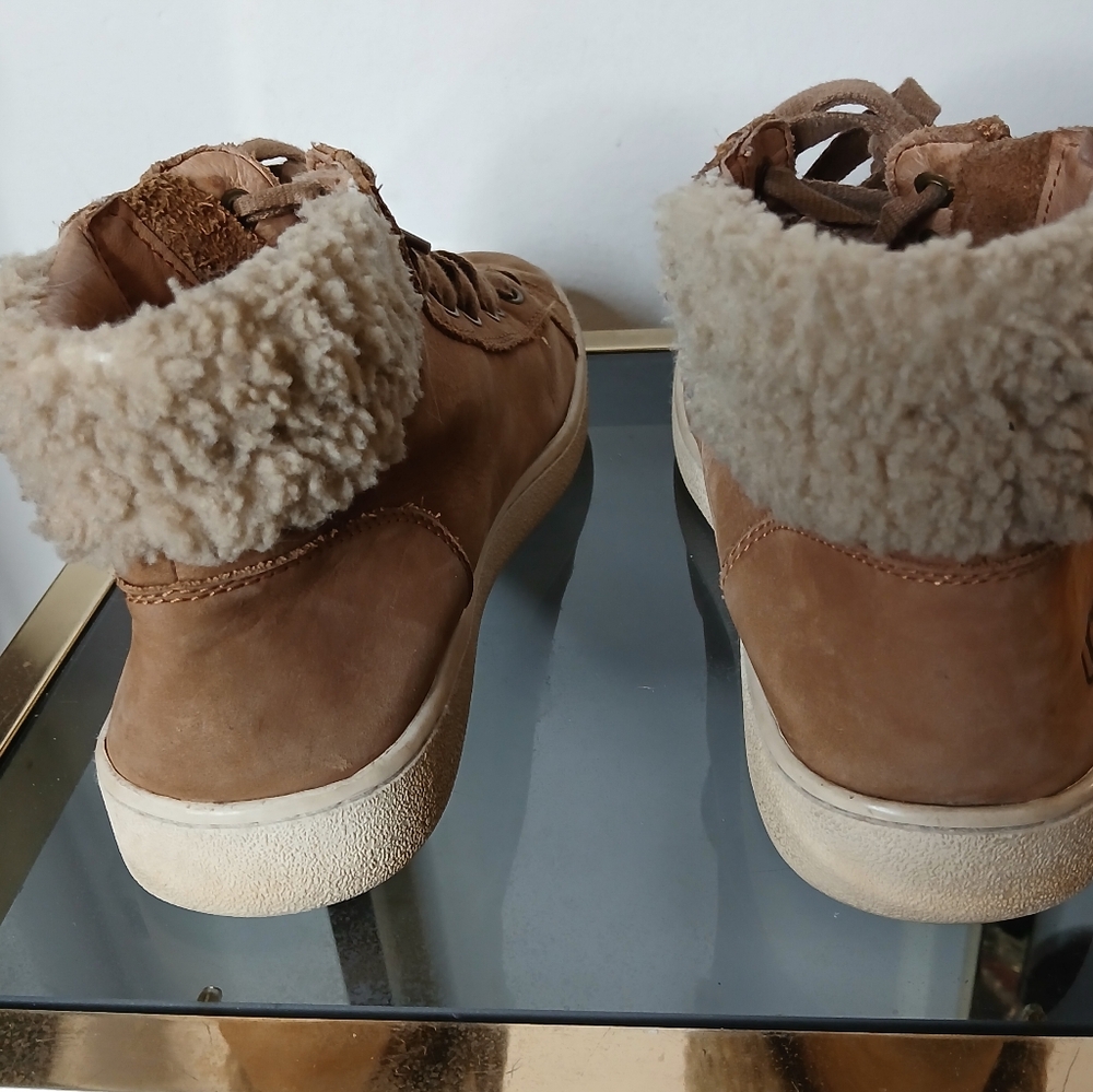 Women's olive chestnut sneakers sz 10 - Picture 3 of 7